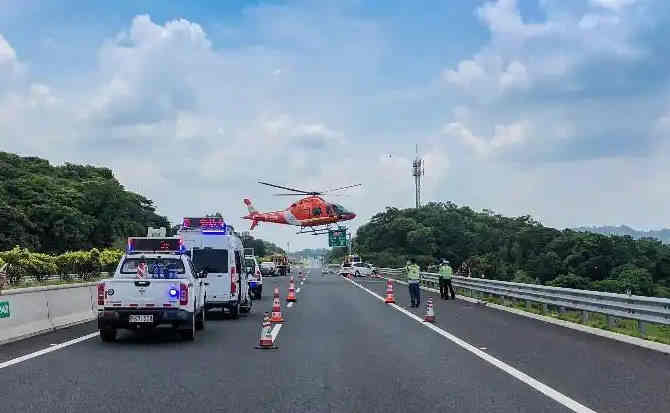蔚县高速公路汽车救援案例