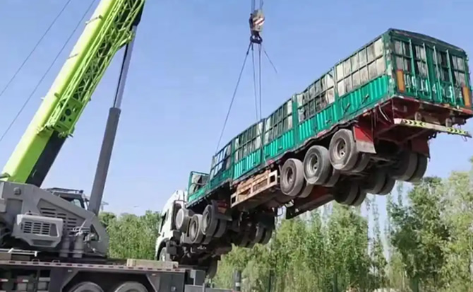 蔚县道路脱困救援案例